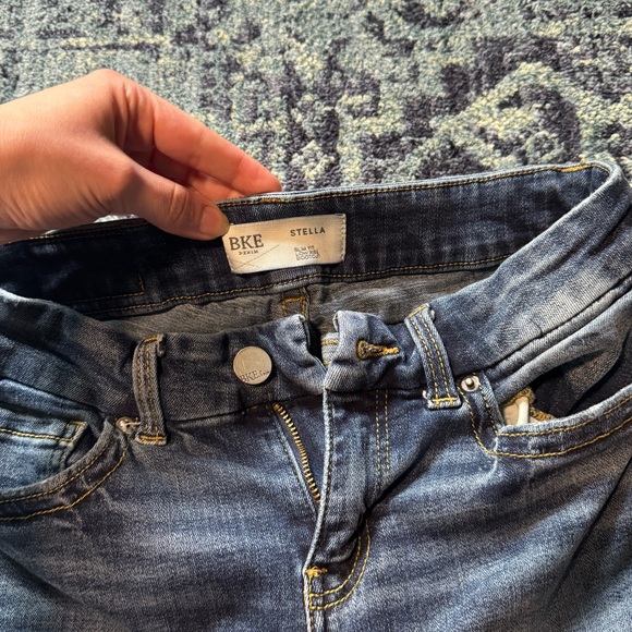 BKE Stella Boot Stretch Low Rise Jeans 26x32 - Picture 7 of 12